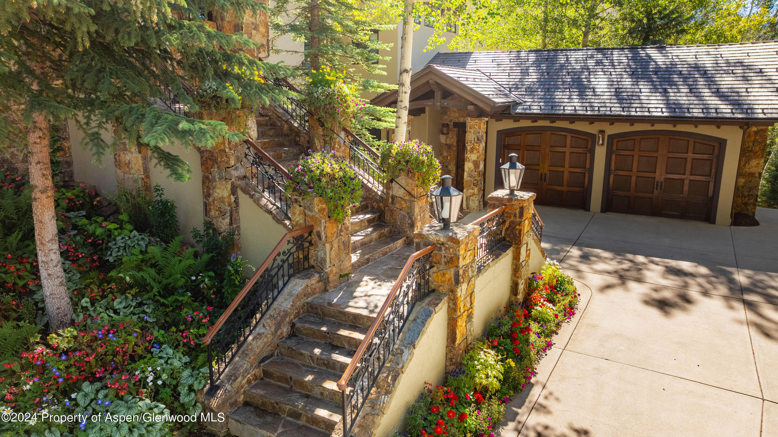 1277 FARAWAY Road