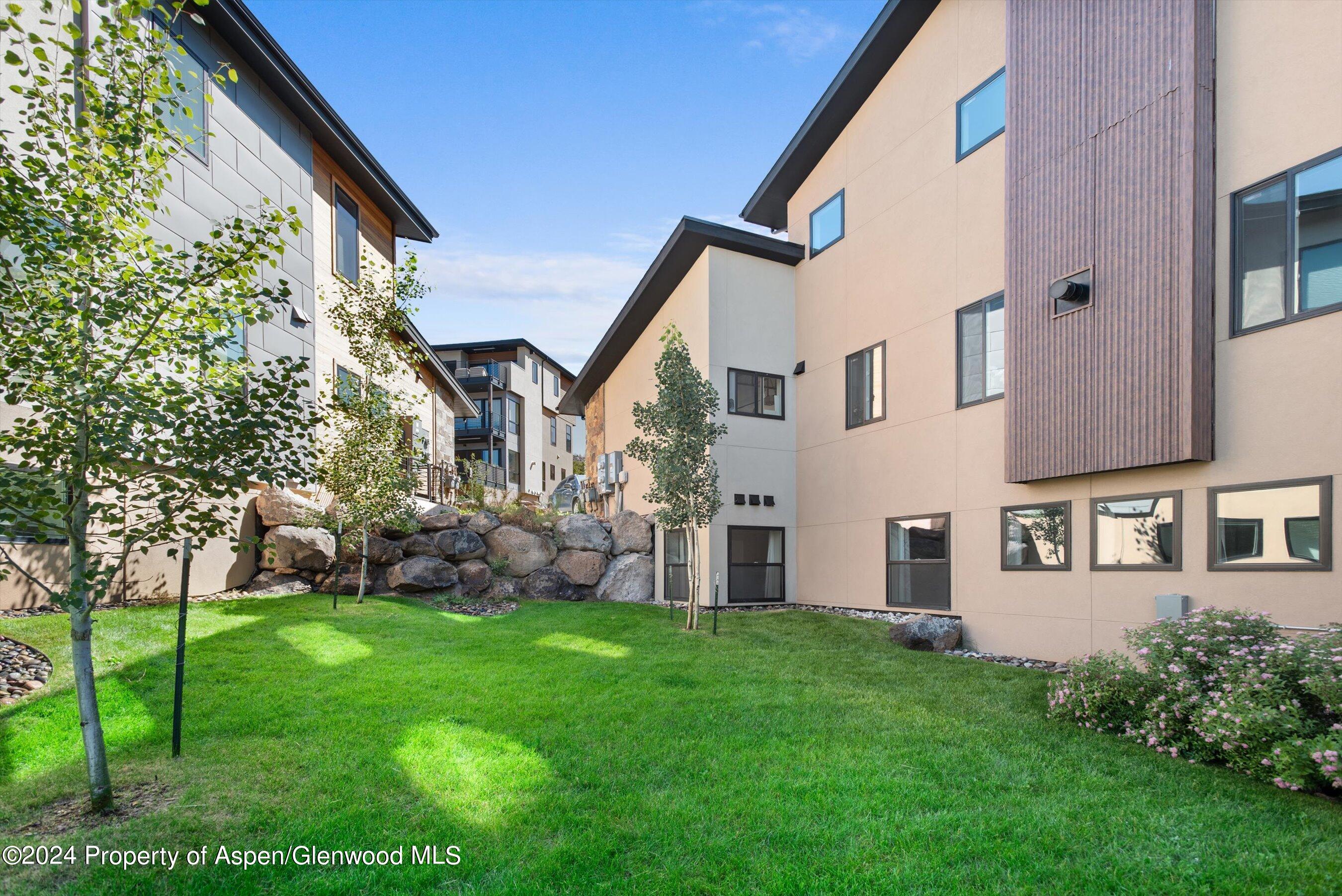 250 Overlook Ridge, #250