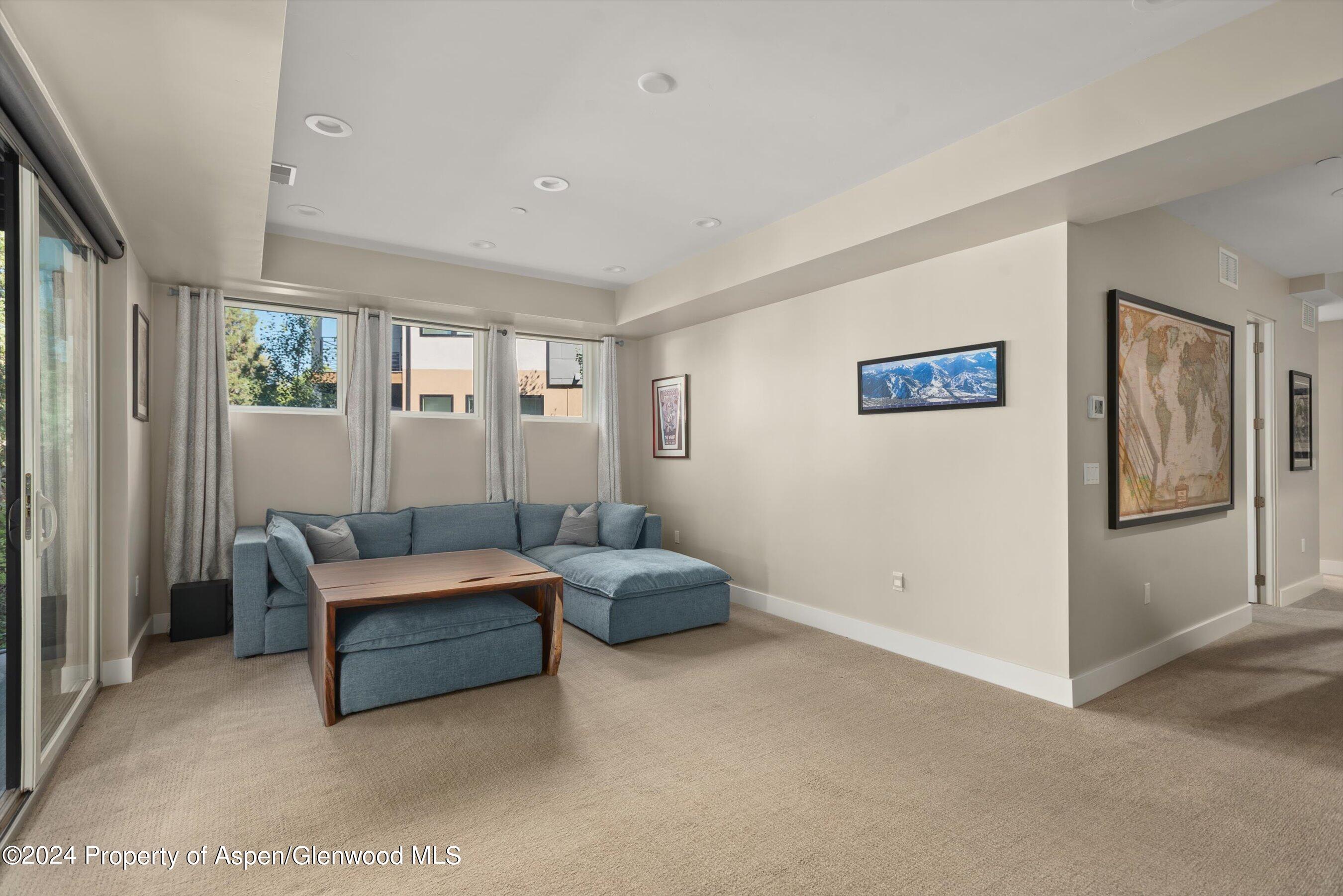 250 Overlook Ridge, #250