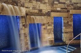 315 E Dean Street, B35