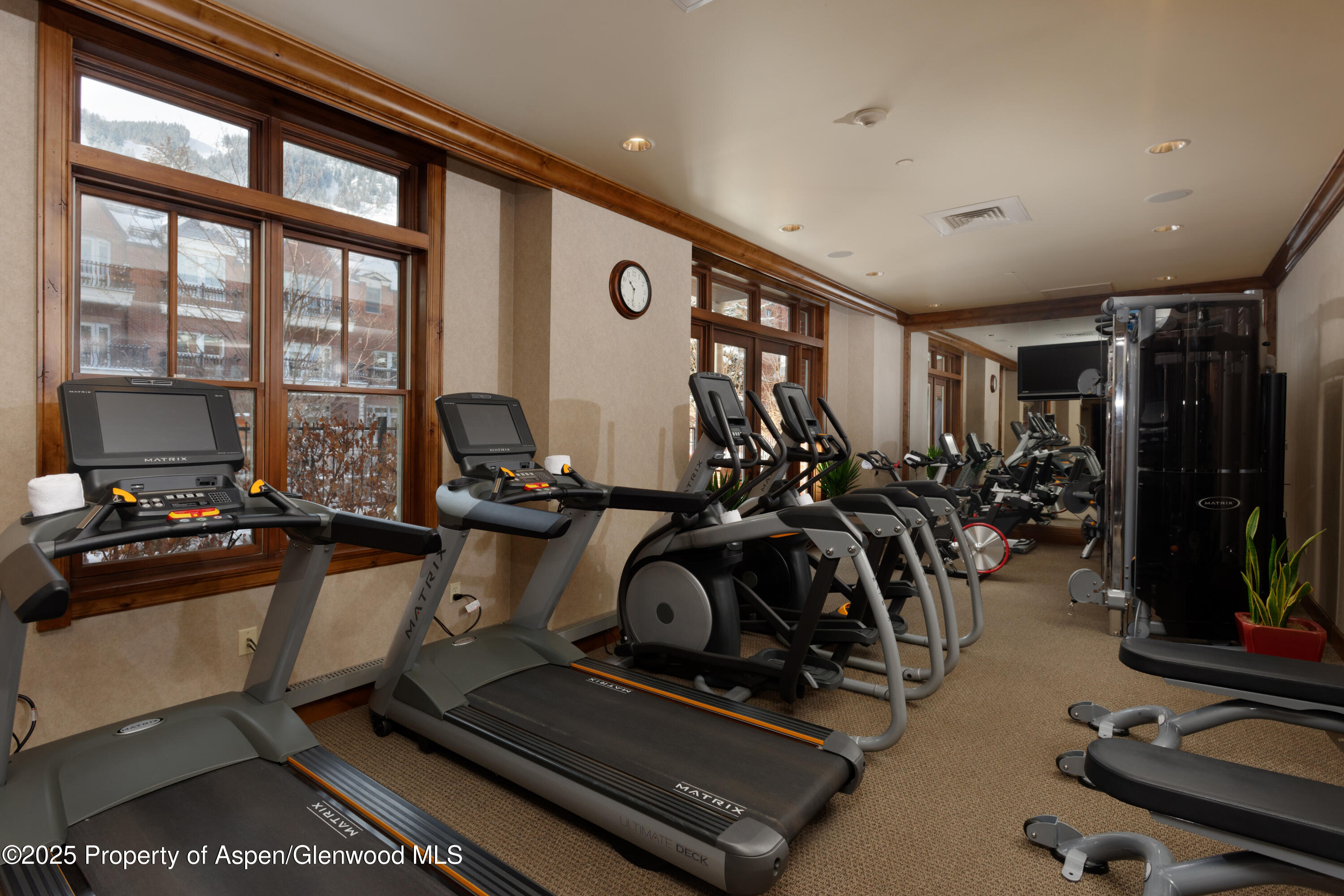 415 E Dean Street Unit 32- wk 6