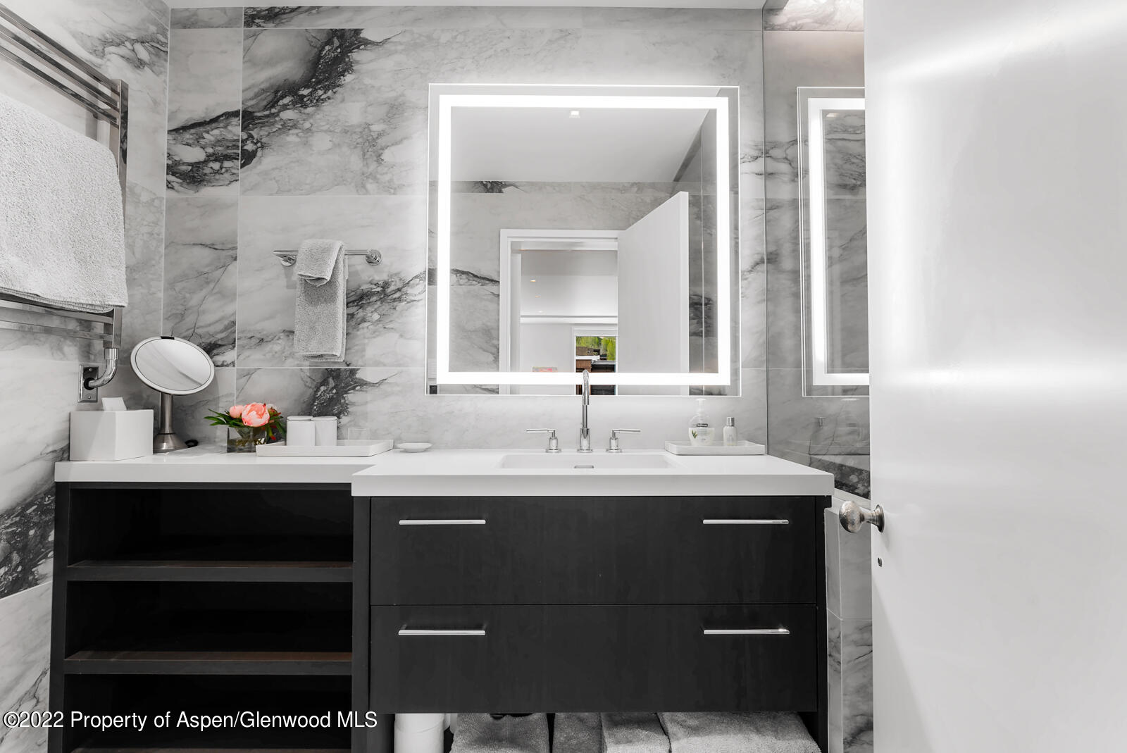 508 E Cooper Avenue, Unit 201