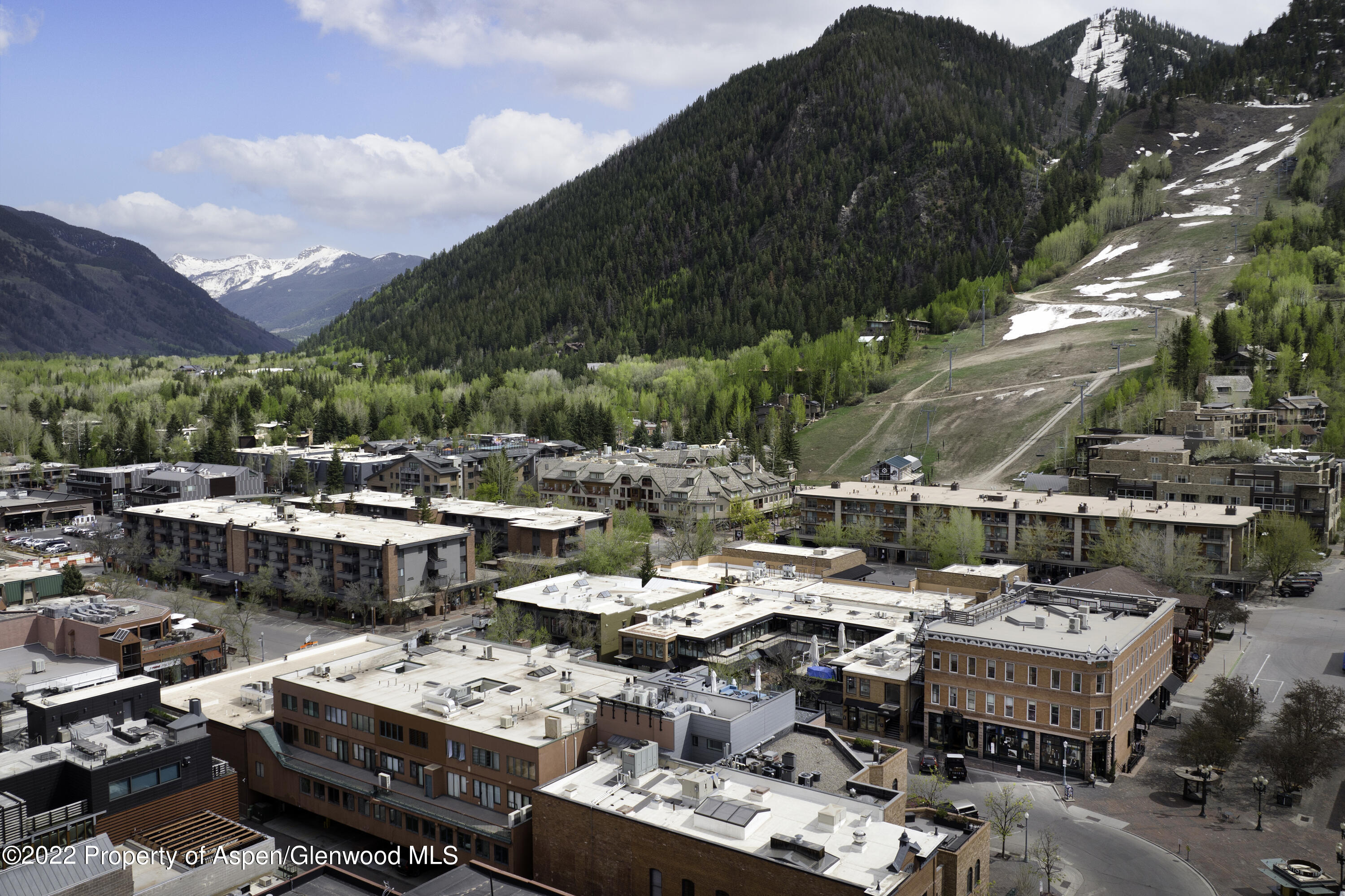 508 E Cooper Avenue, Unit 201