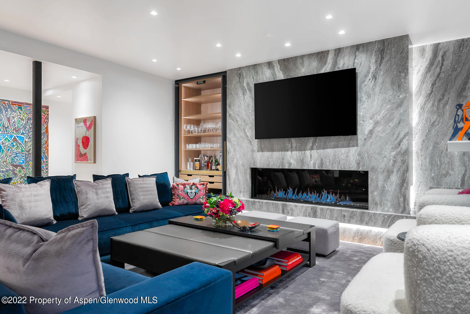 508 E Cooper Avenue, Unit 201