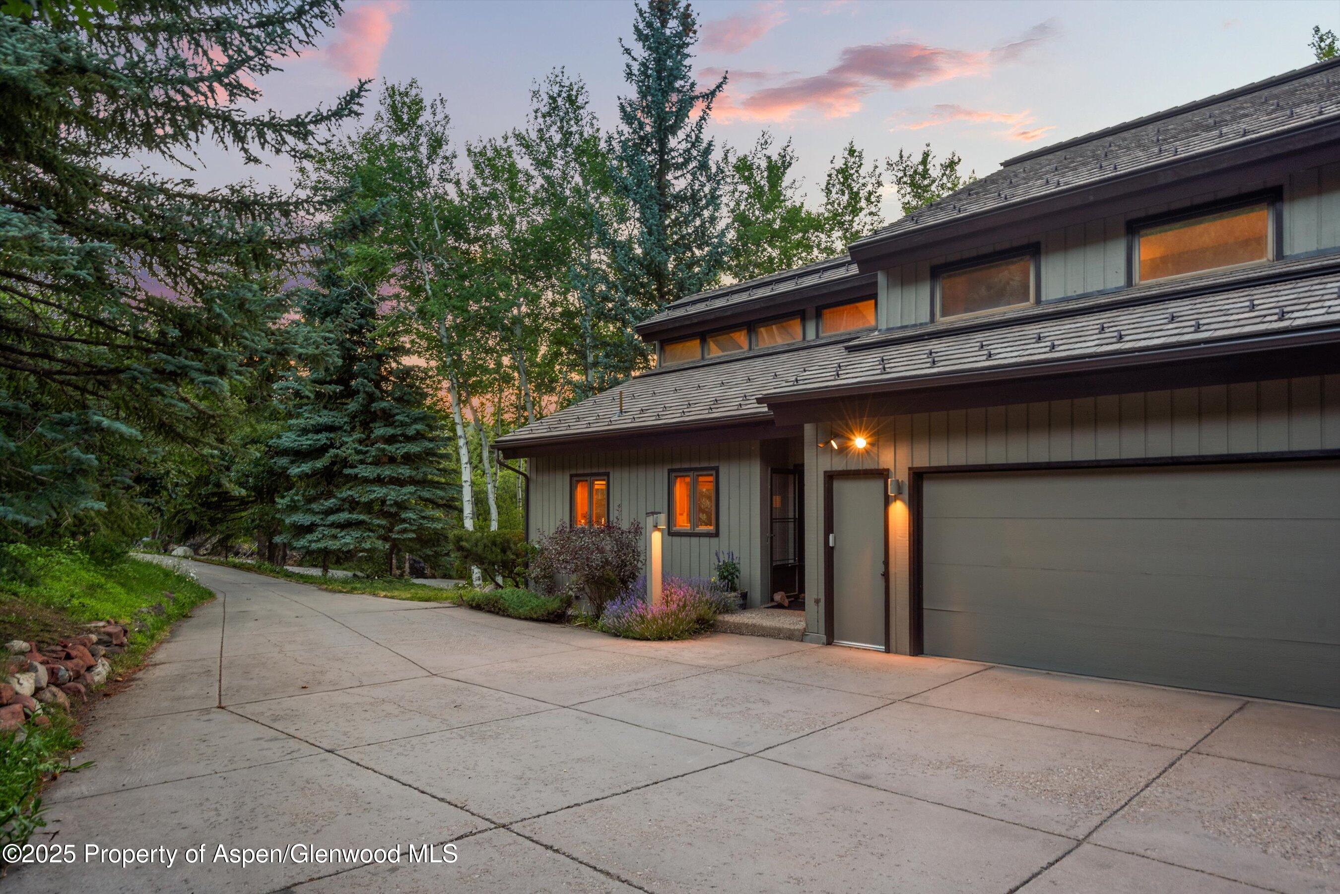 28 Larkspur Lane