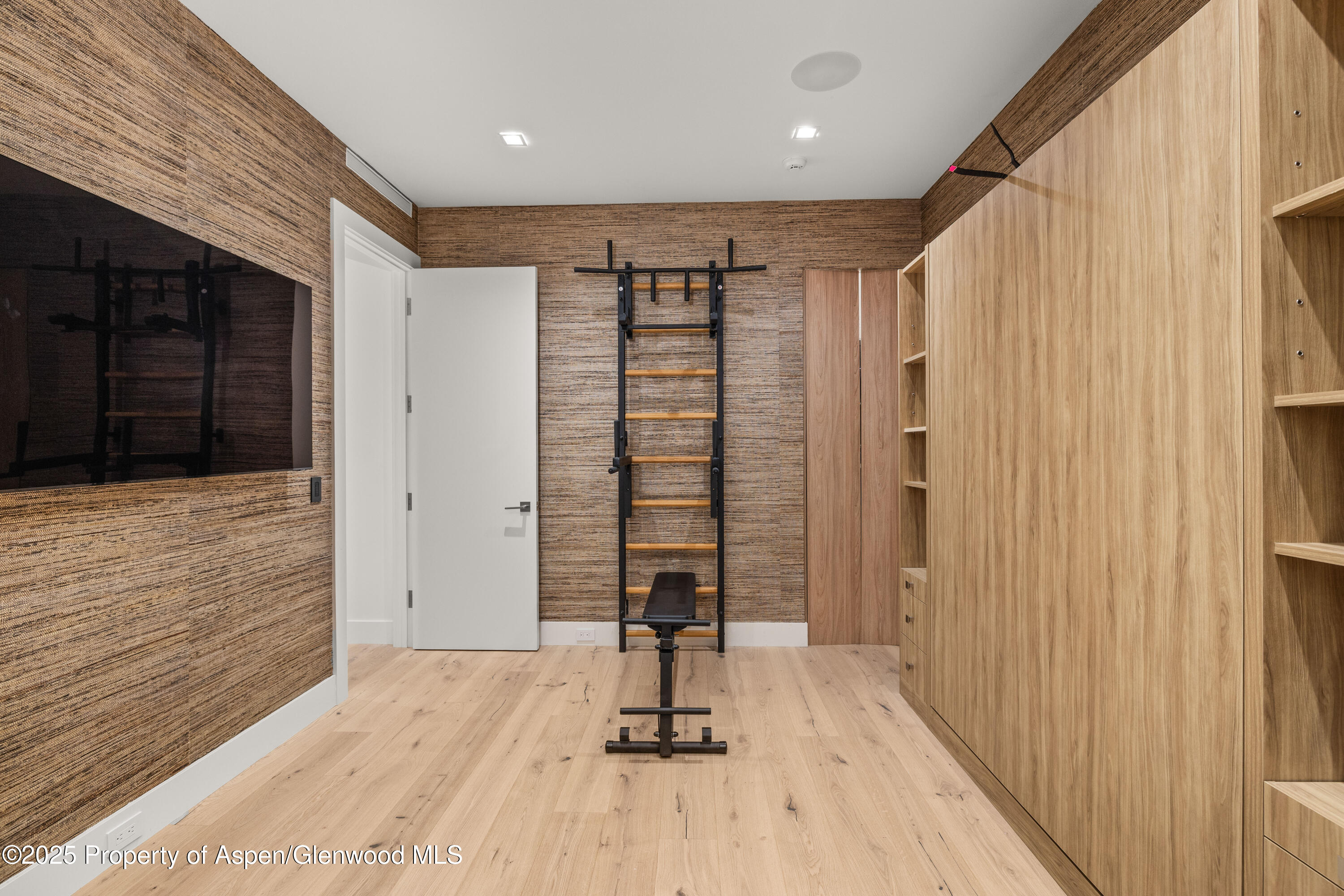 219 W Bleeker Street