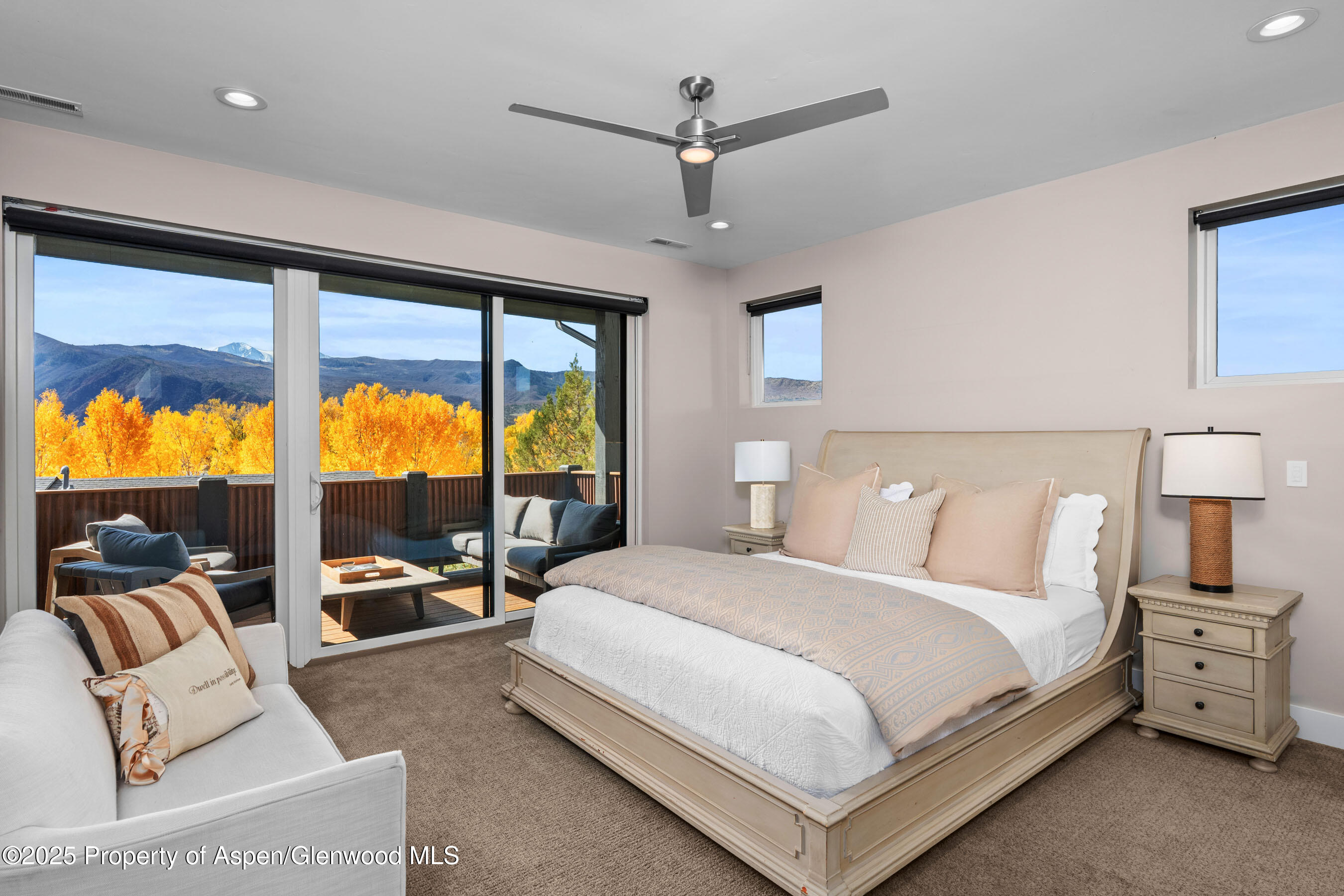 250 Overlook Ridge, 250, Basalt Unit: 250