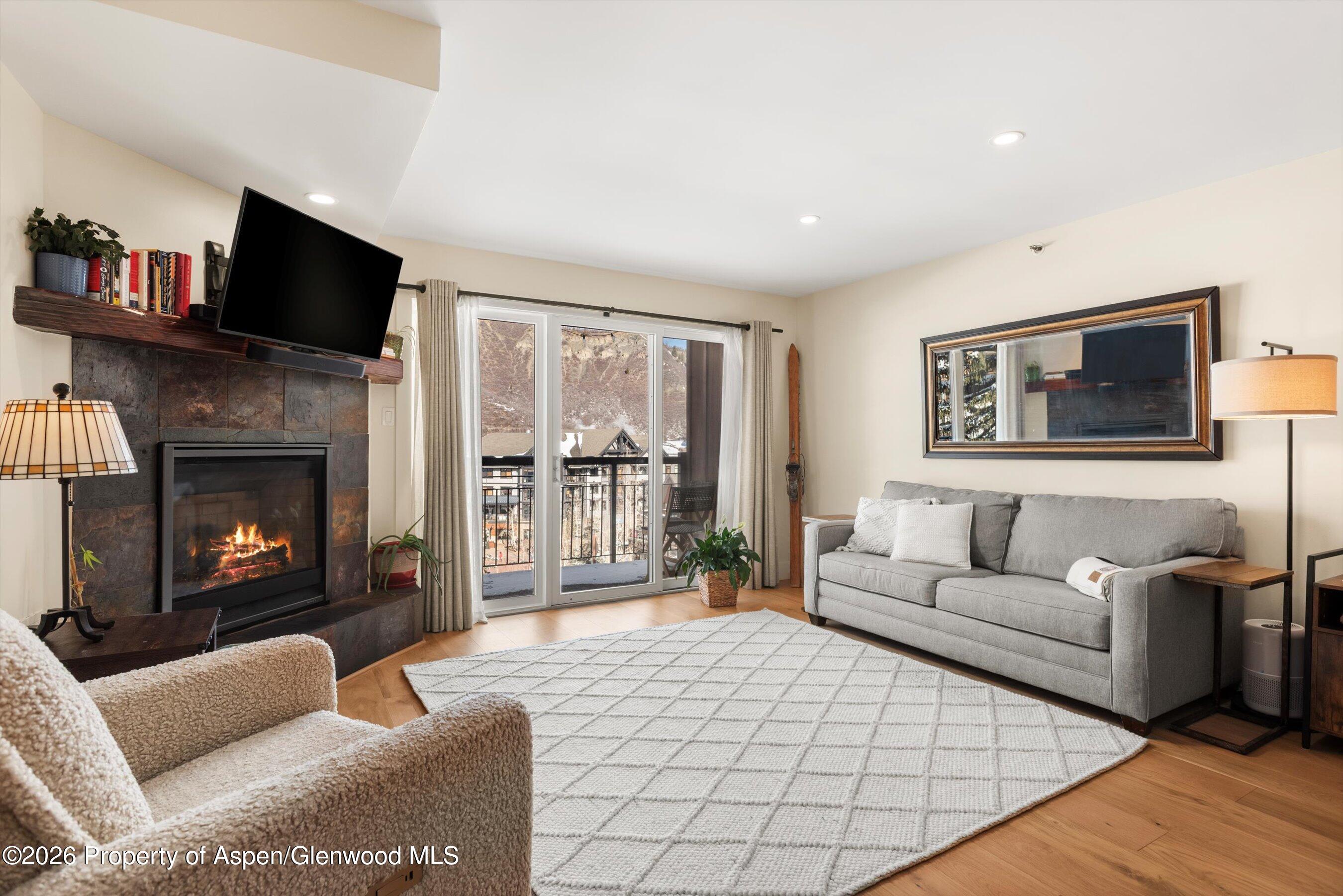 400 Wood Road D-1206