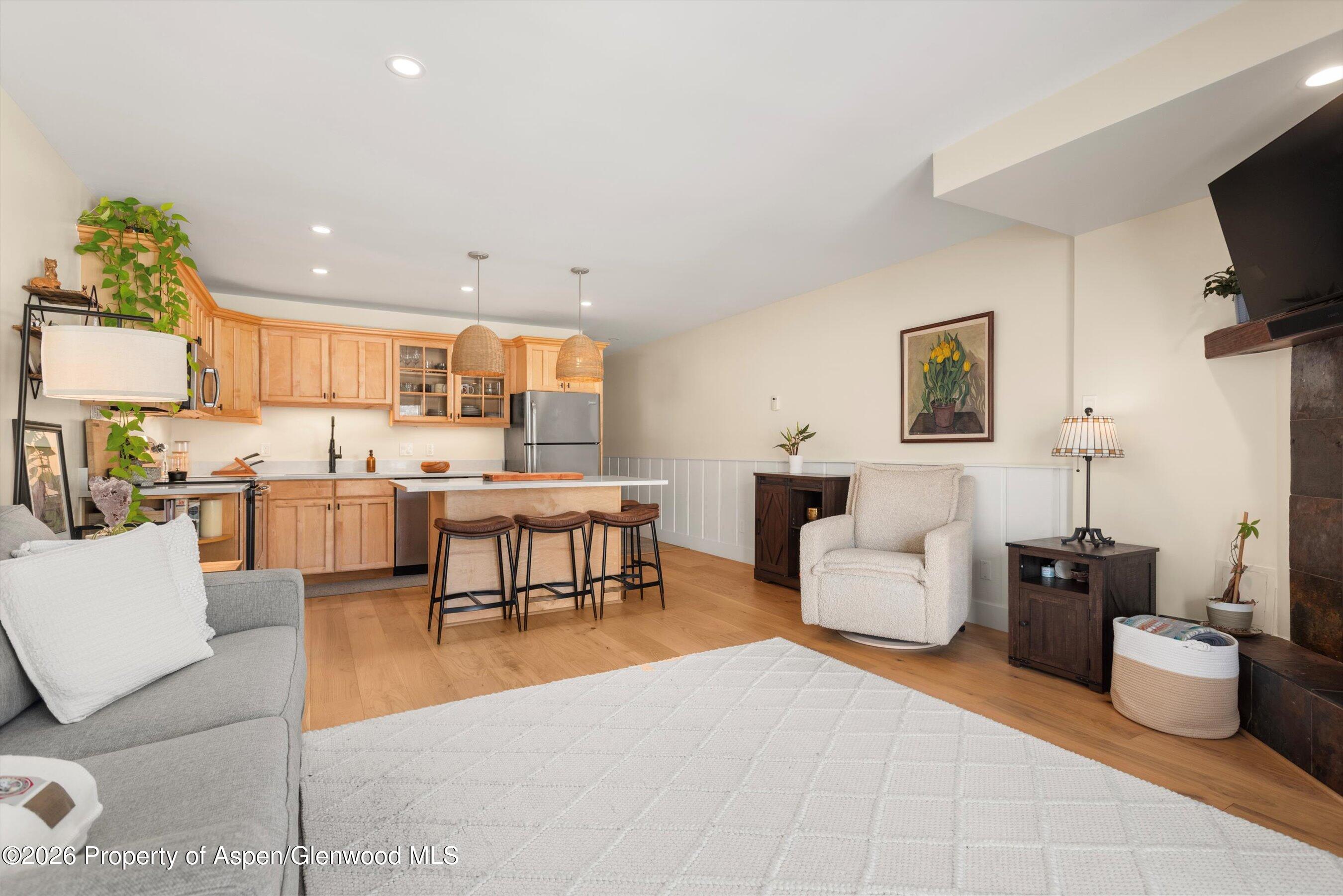 400 Wood Road D-1206