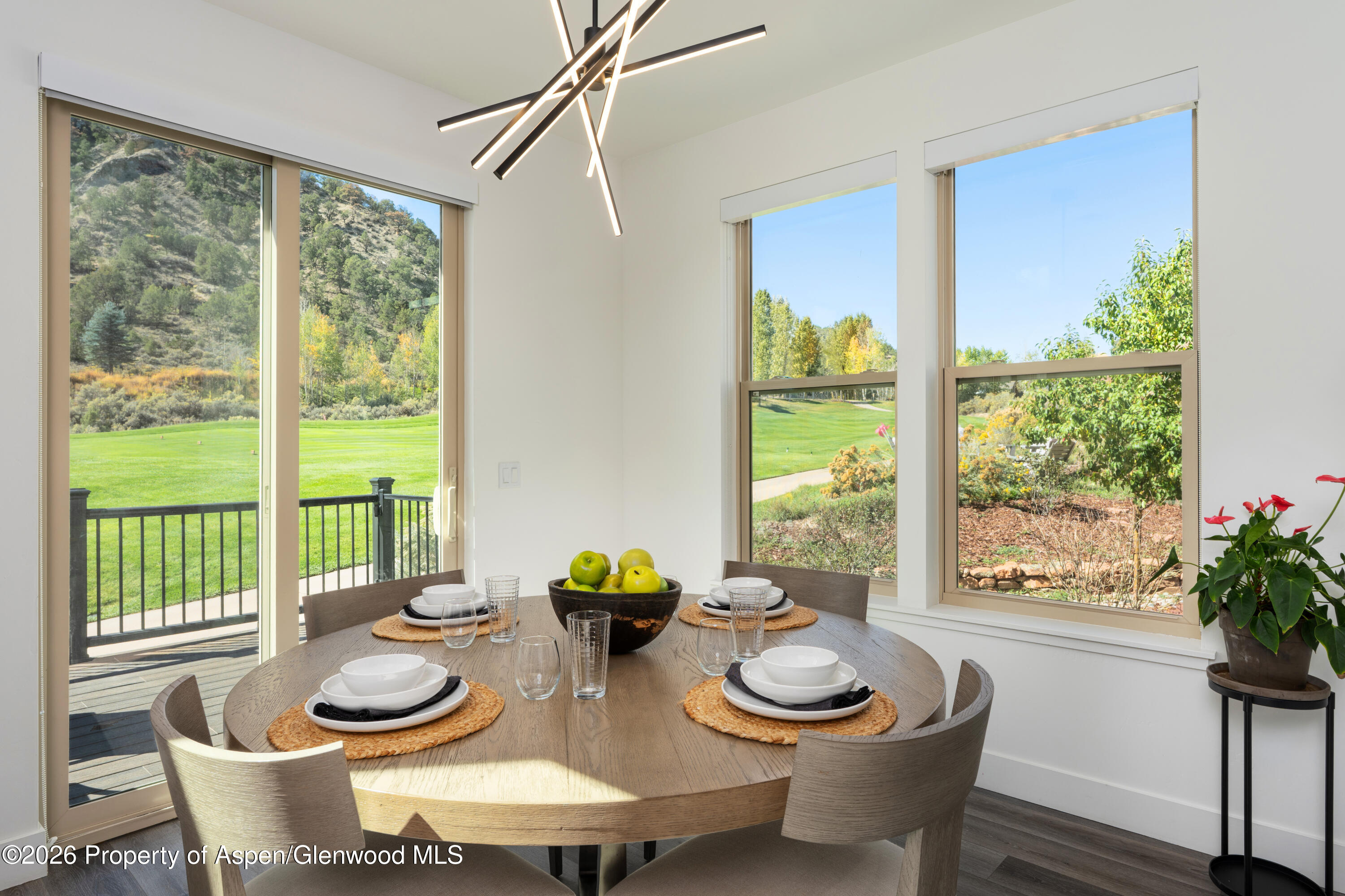 206 River Vista