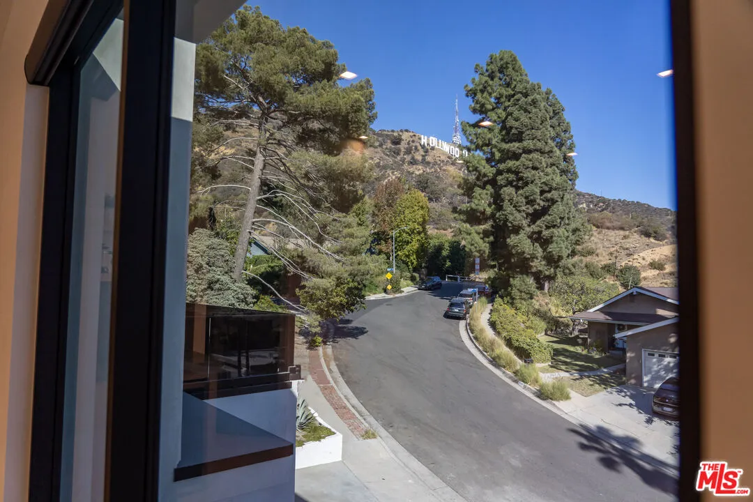 3255 Canyon Lake Dr