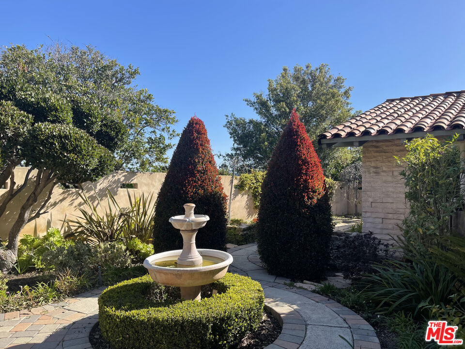 10723 Stradella Court
