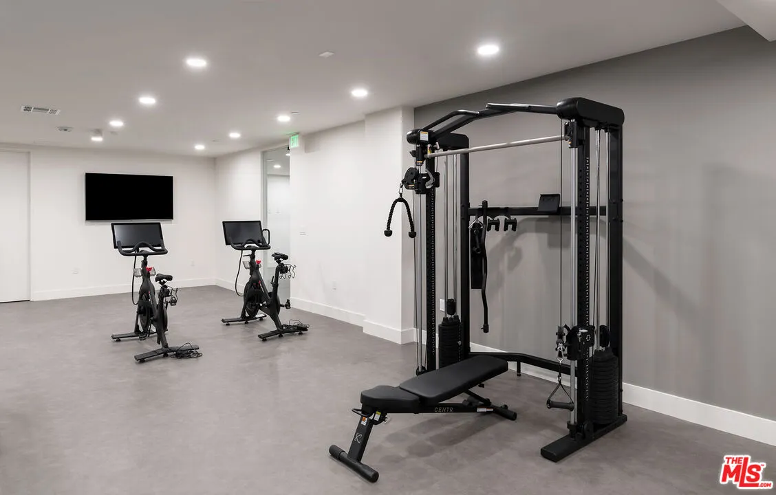 3649 Regal Pl Unit 304