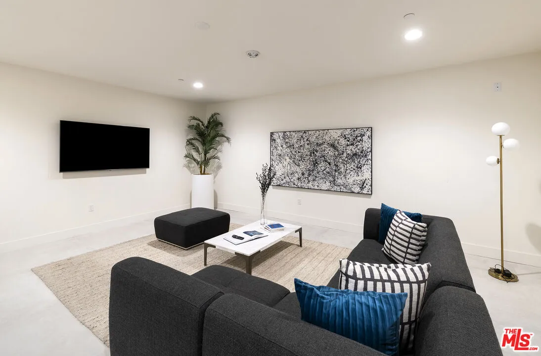 3649 Regal Pl Unit 304