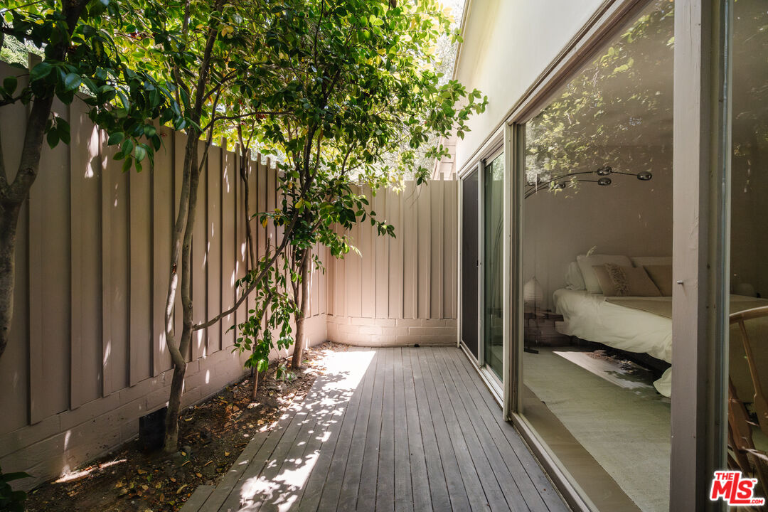 7235 Woodrow Wilson Dr