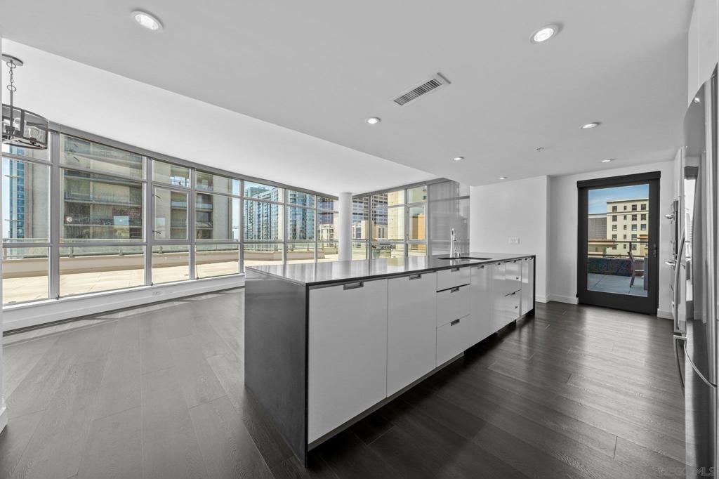 1441 9th Ave 803