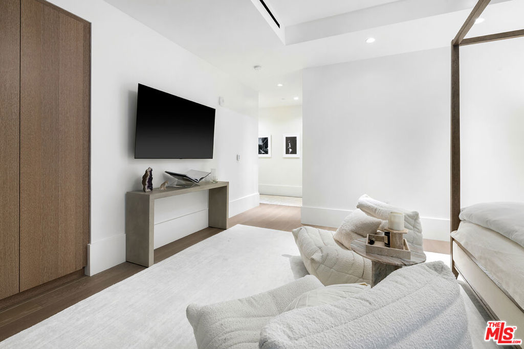 8420 Sunset Boulevard 107