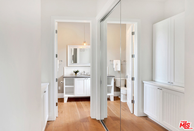 16739 BOLLINGER Drive