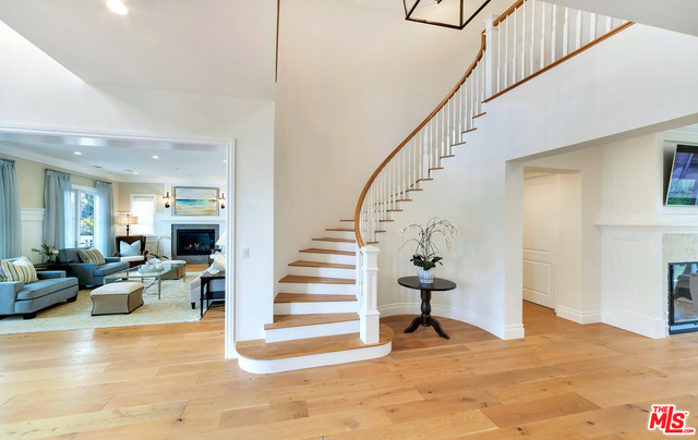 16739 BOLLINGER Drive