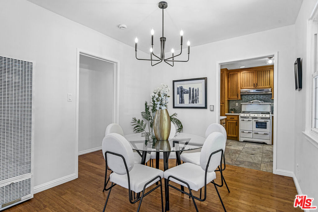 3923 Albright Avenue