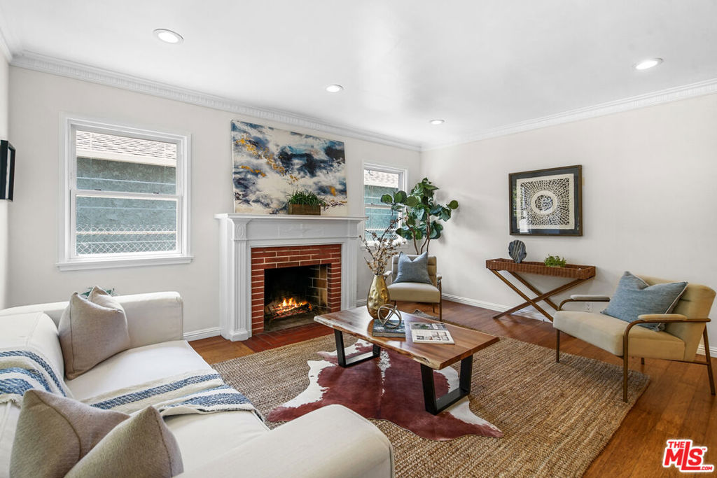 3923 Albright Avenue