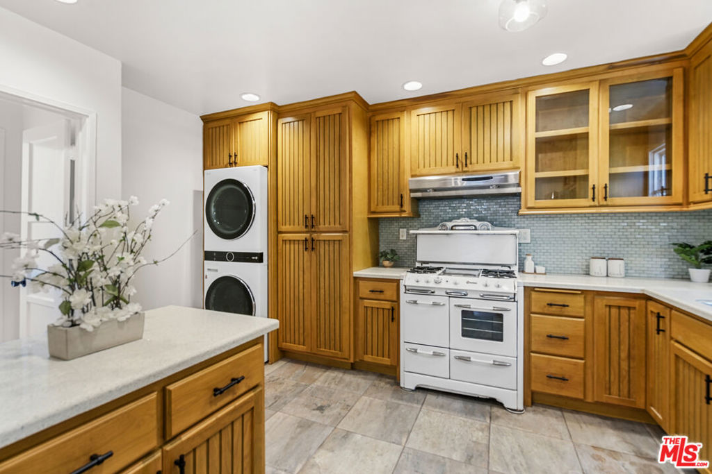 3923 Albright Avenue