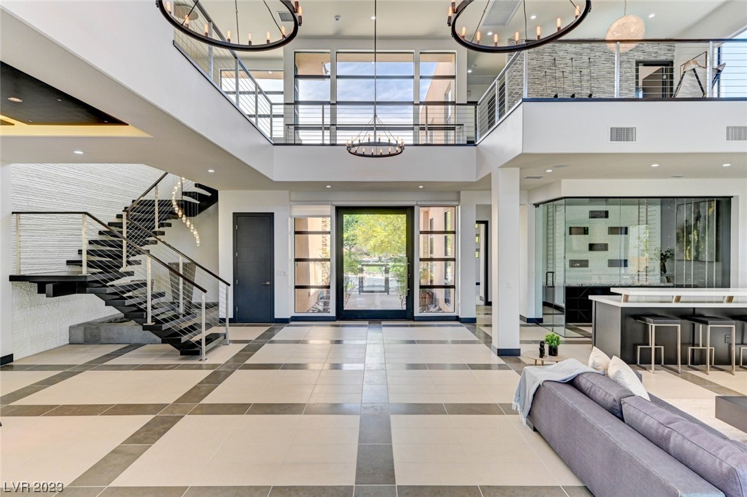 39 Coralwood Drive