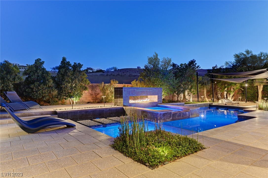 39 Coralwood Drive