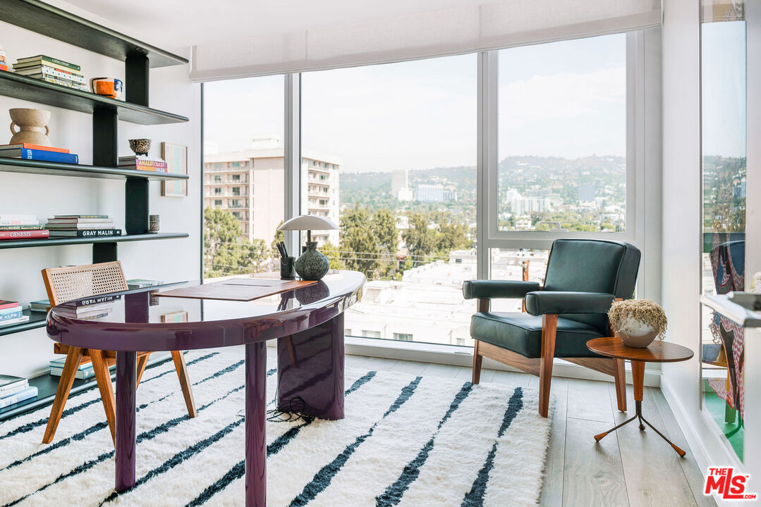 9000 W 3rd St Unit: 801