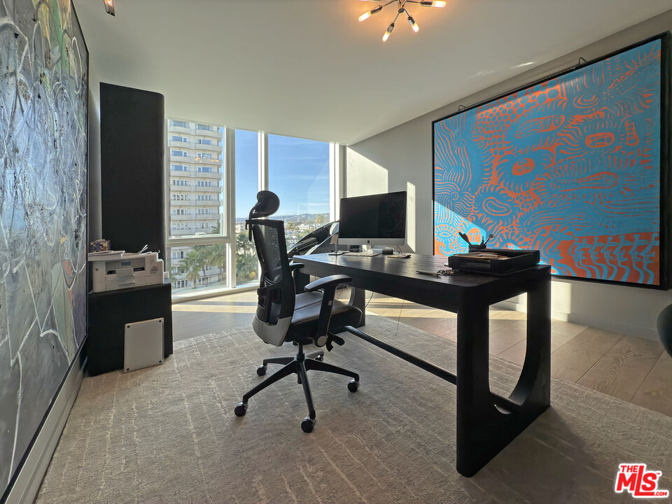 9000 W 3rd St Unit: 801