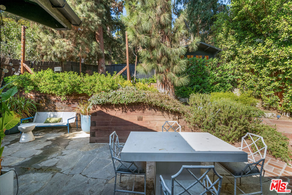 8700 Crescent Drive