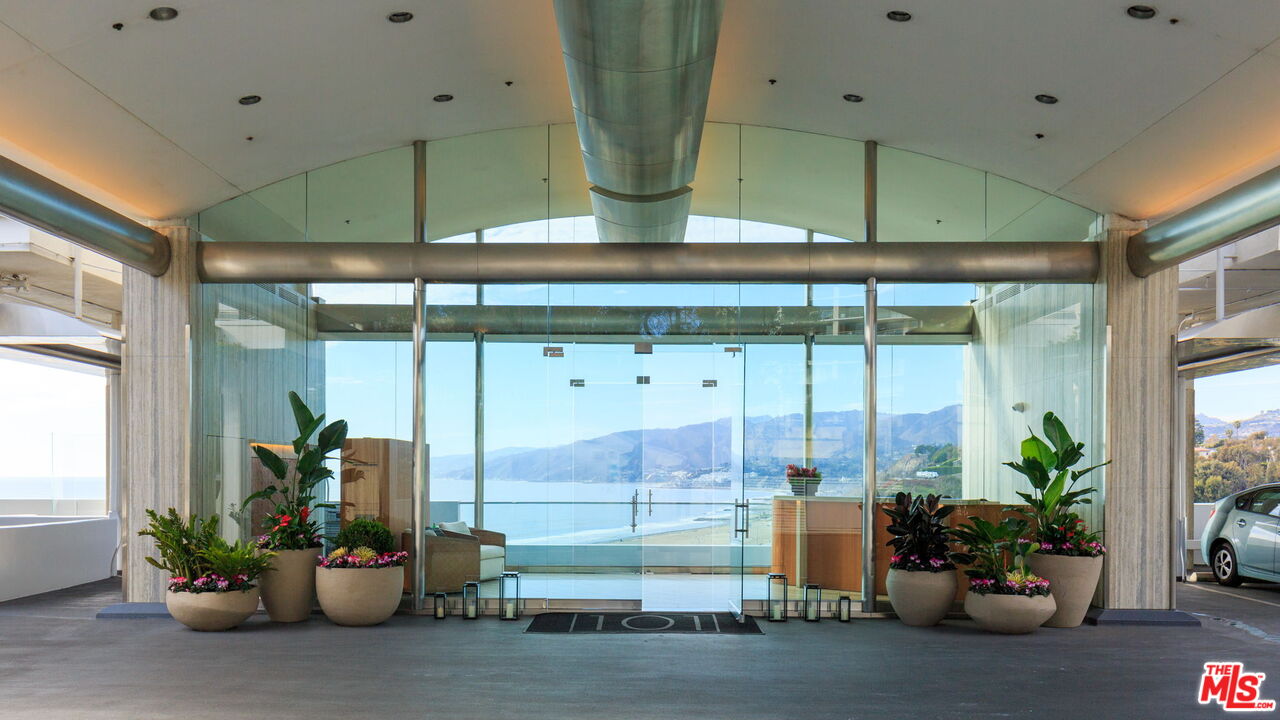 101 Ocean Ave Unit: D402