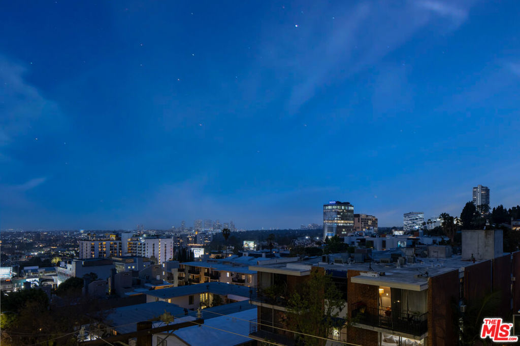 8787 Shoreham Drive 501