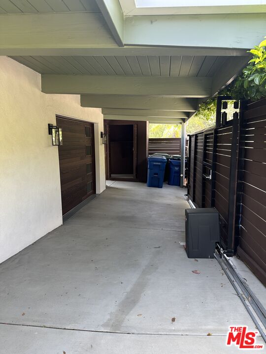 7460 Woodrow Wilson Dr