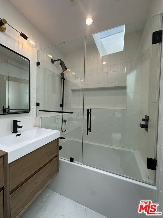 7460 Woodrow Wilson Dr