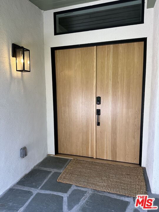 7460 Woodrow Wilson Dr