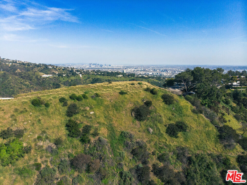 1785 Summitridge Drive