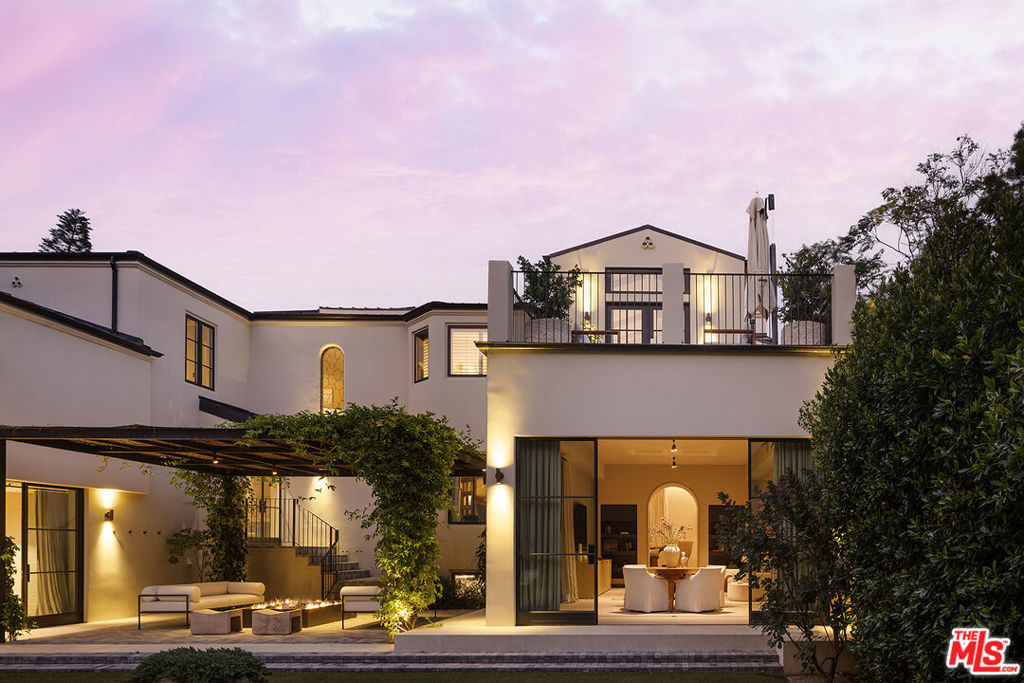 2401 Nottingham Avenue