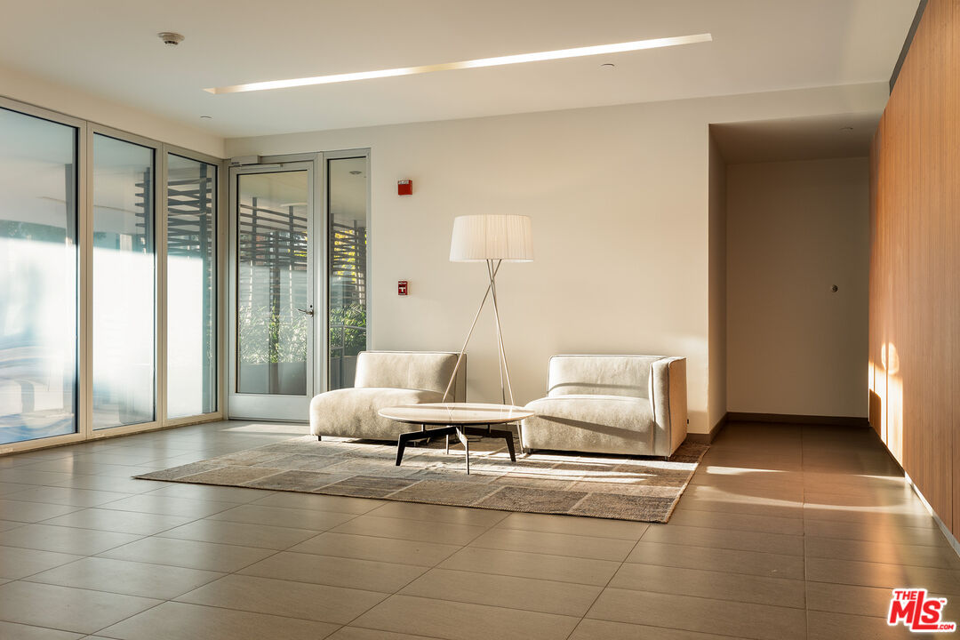 12504 Woodbridge St Unit: 303