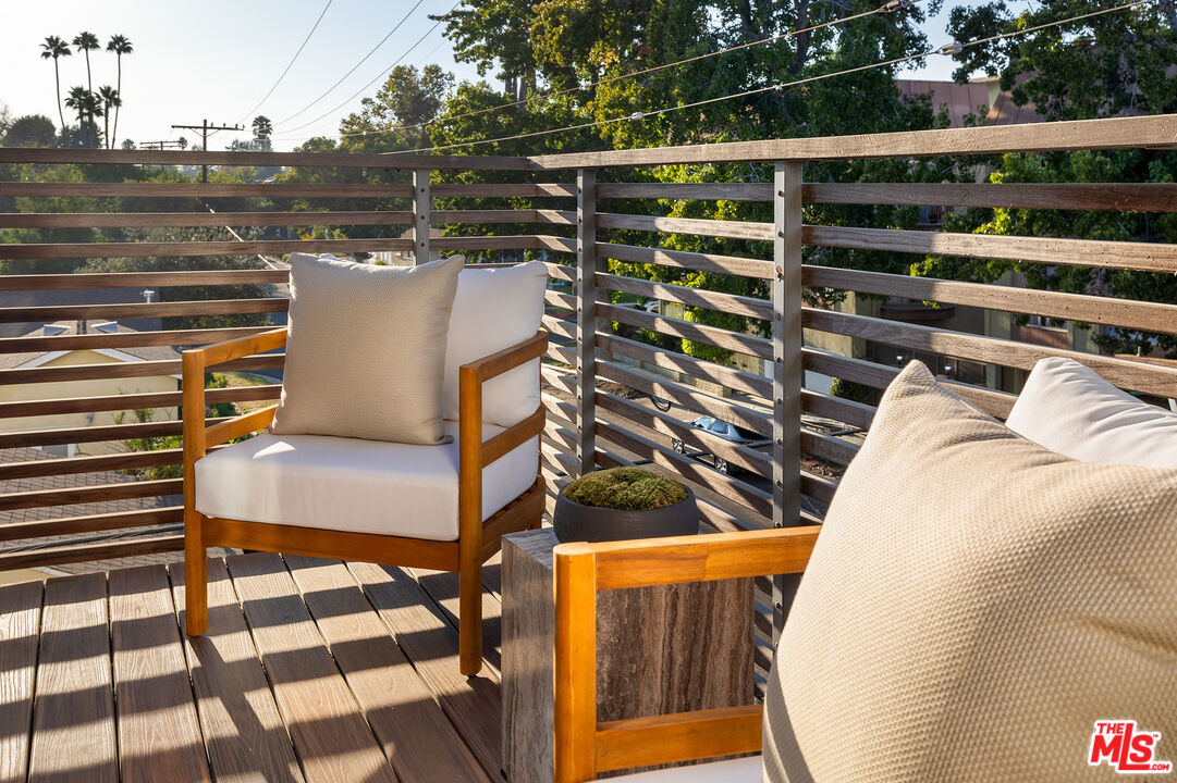 12504 Woodbridge St Unit: 303