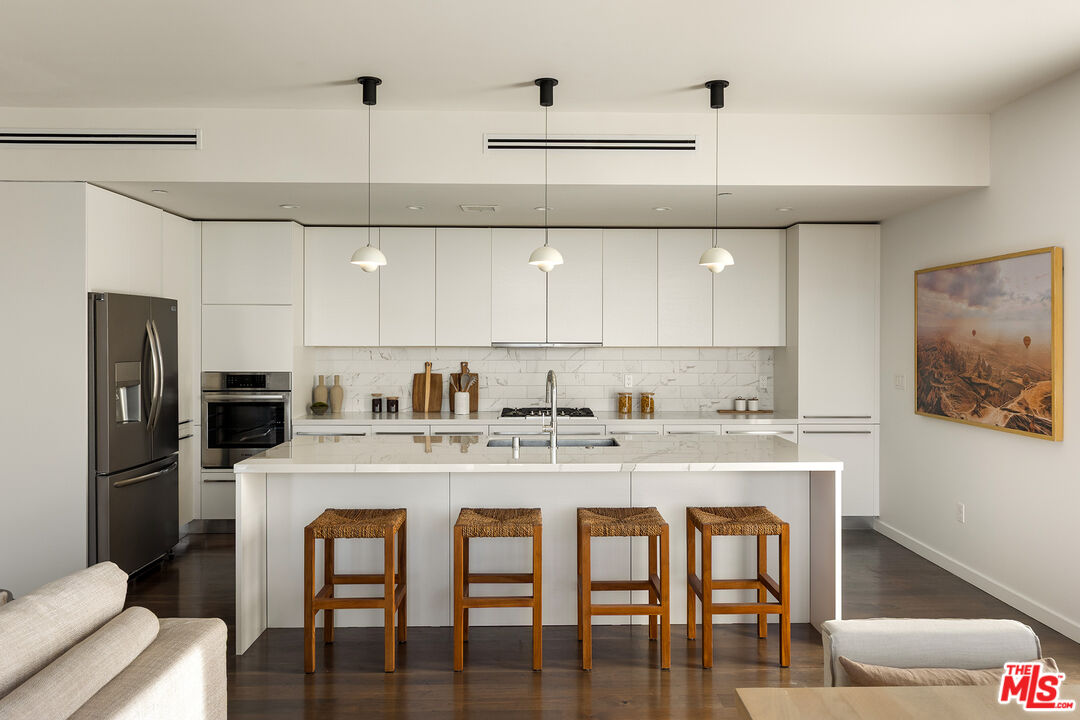 12504 Woodbridge St Unit: 303