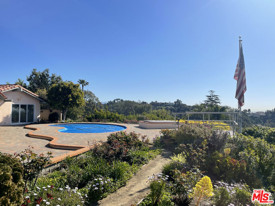 10723 Stradella Court