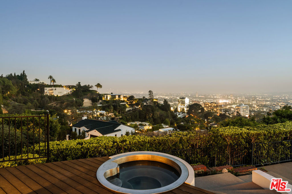 9279 Sierra Mar Drive