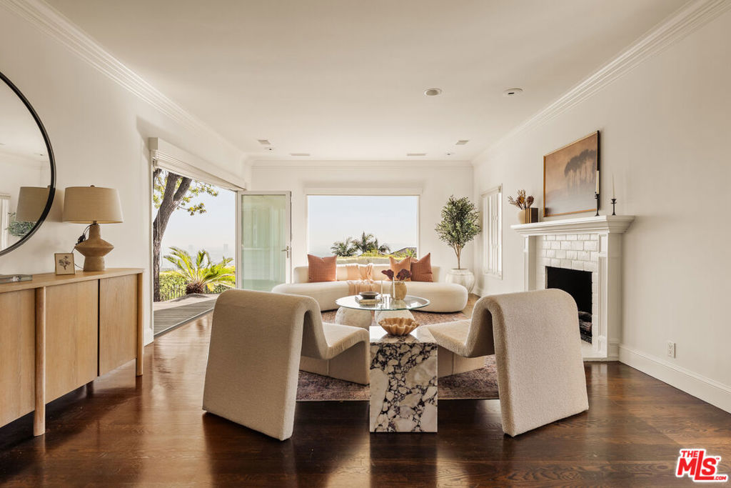 9279 Sierra Mar Drive