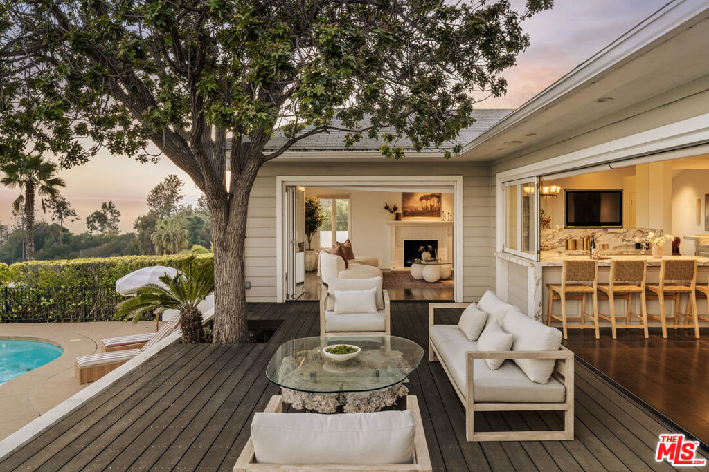 9279 Sierra Mar Drive