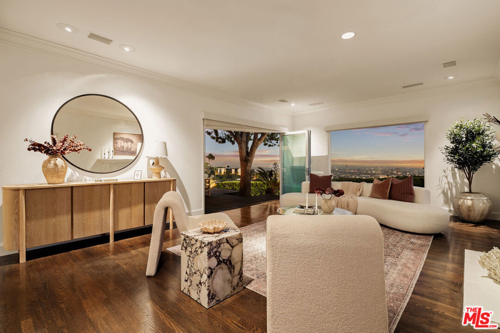 9279 Sierra Mar Drive