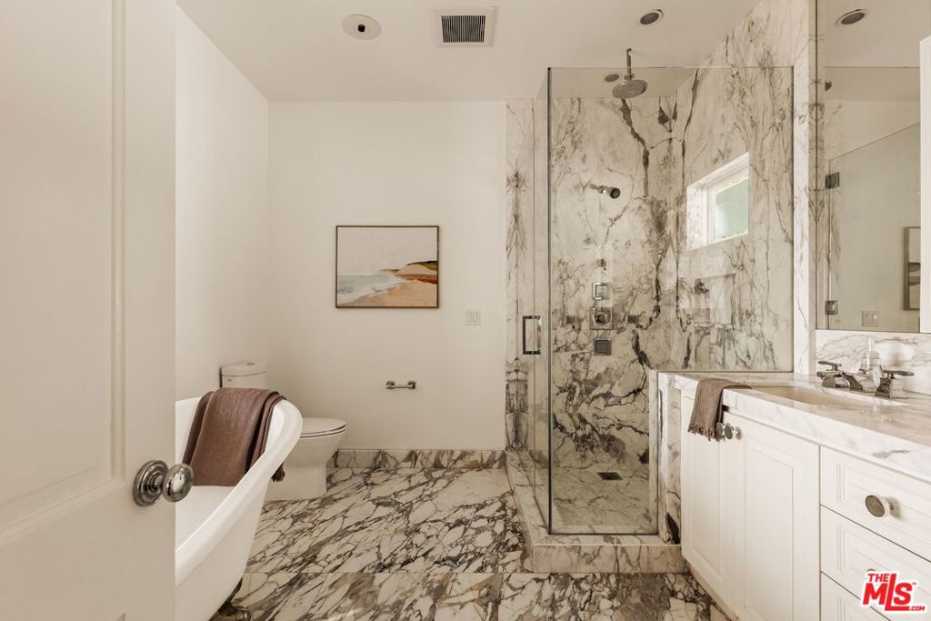 9279 Sierra Mar Drive