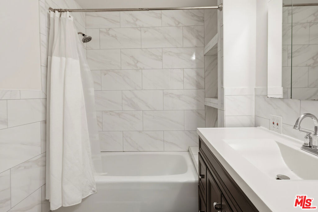 12415 Hammack Street