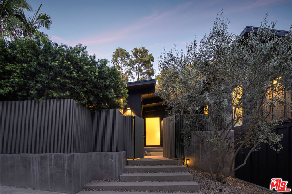 2538 Greenvalley Road