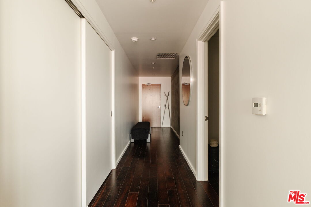 1155 S Grand Ave Unit: 1103